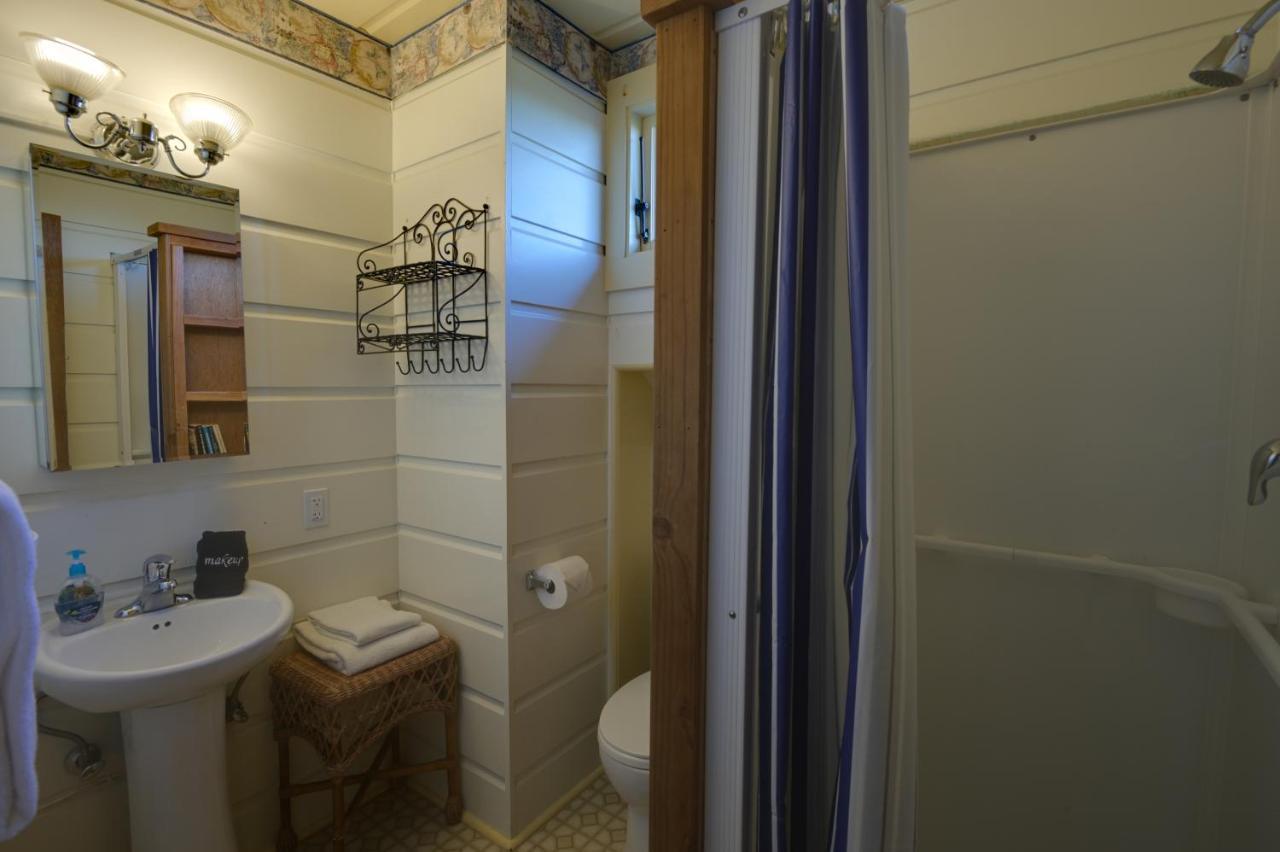 The Captains Quarters 布拉格堡 外观 照片